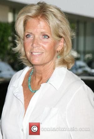 meredith baxter nude|Cosmid